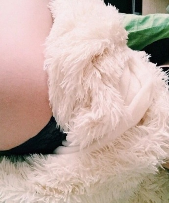 Умею угождать мужчине, удовлетворять его самые сокровенные желания. В моих руках ты почувствуешь себя королем, а мои интимные услуги оставят тебя довольным и счастливым. Фото 100% мои, а теплые отзывы моих клиентов - лучшее подтверждение моего мастерства. Не упусти возможность провести незабываемое время со мной. Для любителей качественного секса и незавершенных фантазий я готова на все. Позвони и убедись сам! 😘 14196, 25 лет